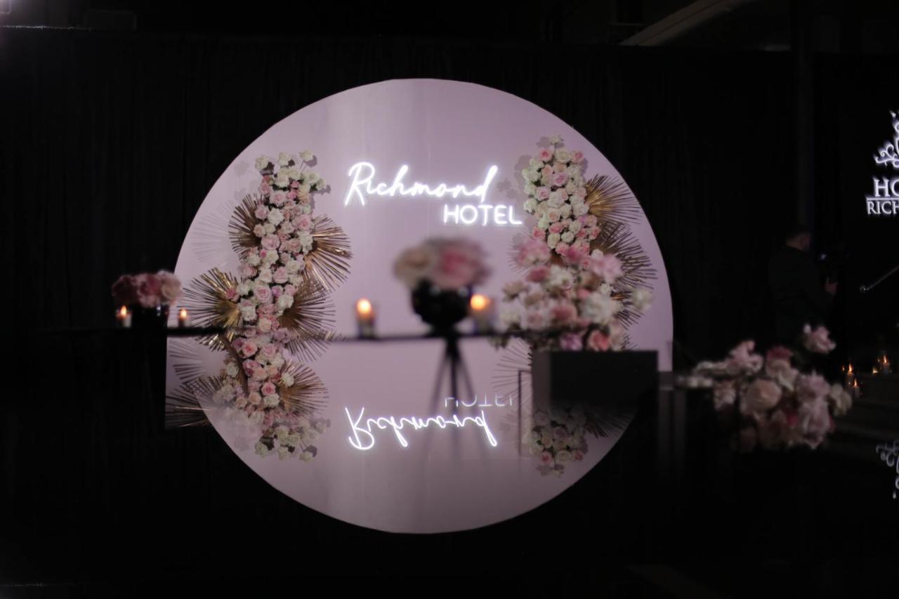 Richmond Hotel Корча Екстериор снимка